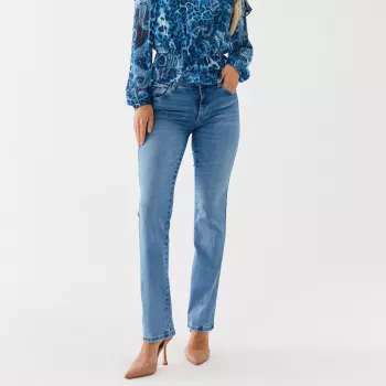 GUESS Women’s Blue Cotton Jeans: Pockets That Work